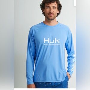 Huk fishing performance Men's Light Blue Rash Guard Mens size L-NWT